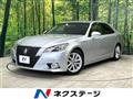 2014 Toyota Crown Hybrid