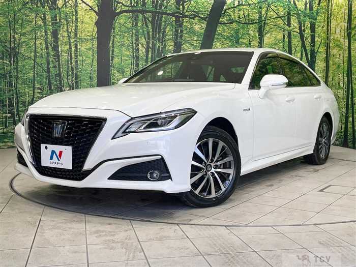 2018 Toyota Crown Hybrid