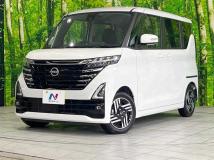 2025 Nissan ROOX