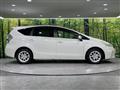 2011 Toyota PRIUS α