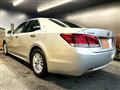 2017 Toyota Crown