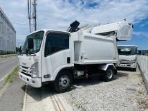 2017 Isuzu Isuzu Others