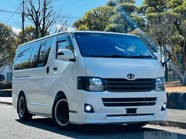 2011 Toyota Hiace Van