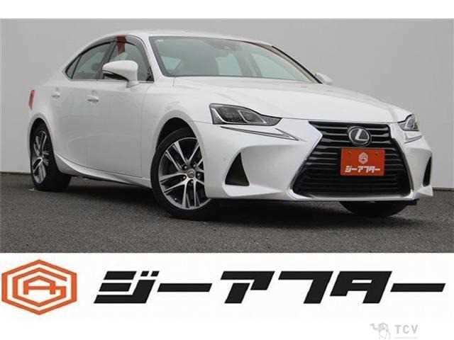 2018 Lexus IS