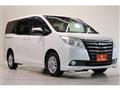 2014 Toyota Noah