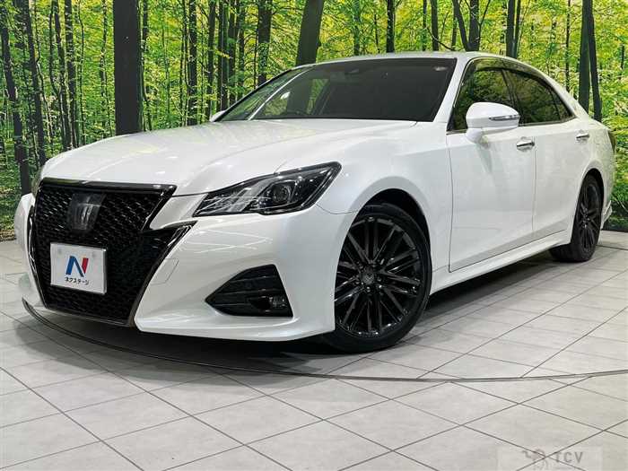2017 Toyota Crown