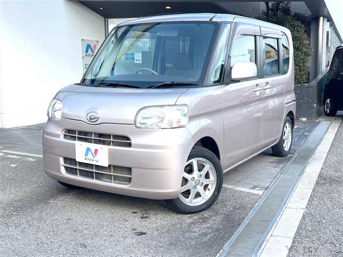 2011 Daihatsu Tanto