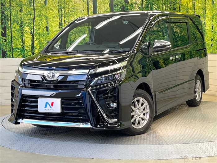 2020 Toyota Voxy