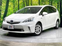 2012 Toyota PRIUS α