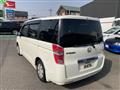 2010 Honda Step WGN