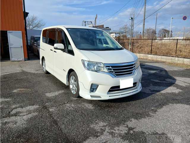 2012 Nissan Serena