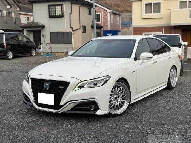 2018 Toyota Crown
