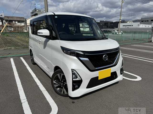 2022 Nissan ROOX