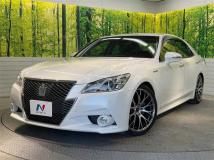 2013 Toyota Crown Hybrid