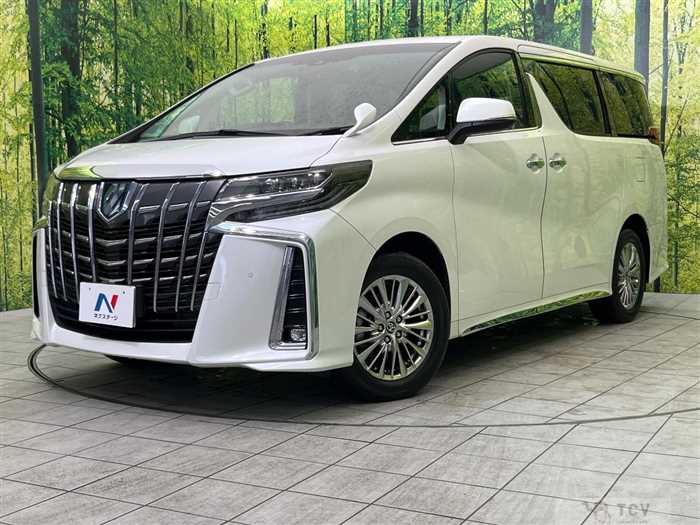 2022 Toyota Alphard Hybrid