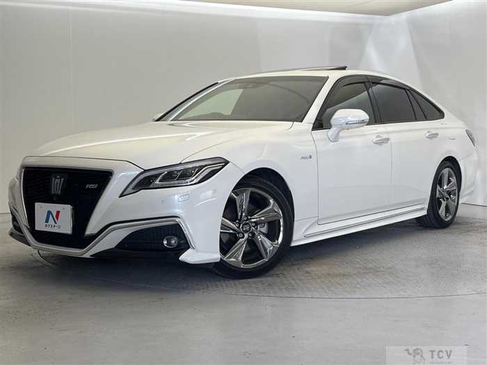 2019 Toyota Crown Hybrid