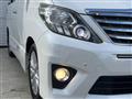 2014 Toyota Alphard