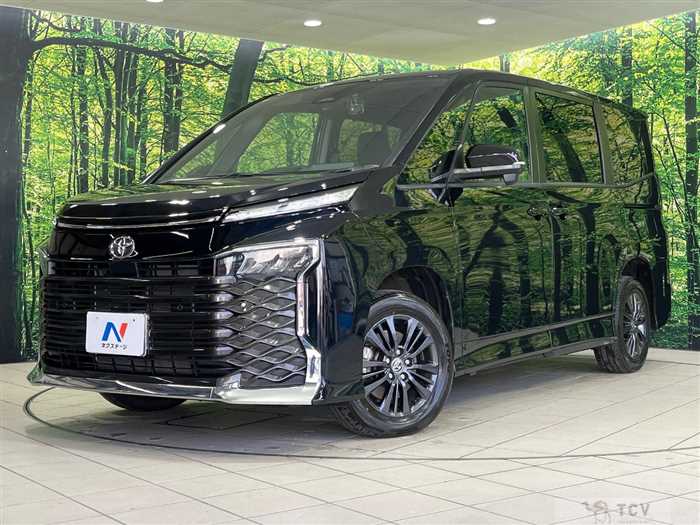 2025 Toyota Voxy