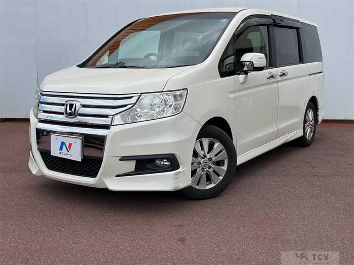 2012 Honda Step WGN