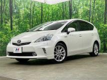 2011 Toyota PRIUS α