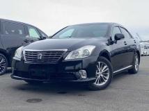 2011 Toyota Crown