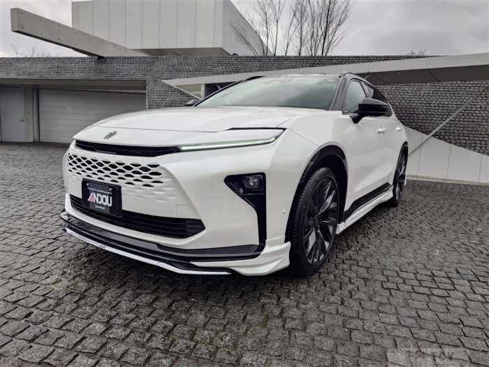 2025 Toyota Crown Estate