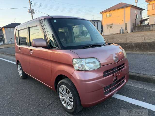 2010 Daihatsu Tanto