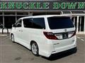 2013 Toyota Vellfire
