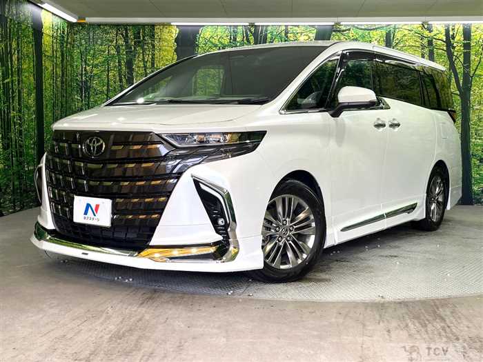 2025 Toyota Alphard Hybrid