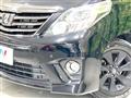 2013 Toyota Alphard