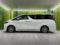 2019 Toyota Alphard Hybrid