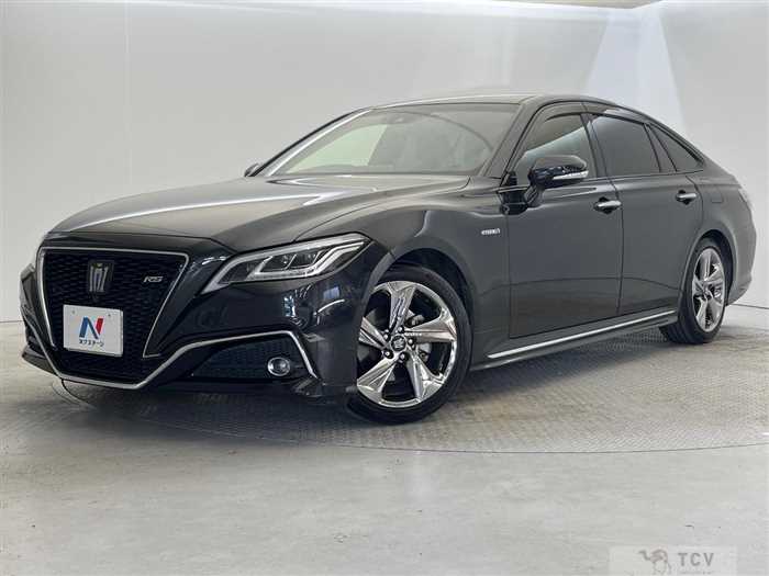 2018 Toyota Crown Hybrid
