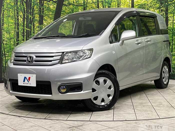 2011 Honda Freed Spike