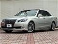 2014 Toyota Crown Majesta