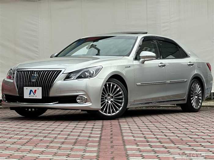 2014 Toyota Crown Majesta