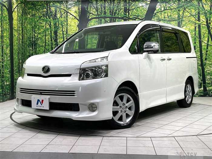 2007 Toyota Voxy
