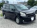 2010 Toyota Noah