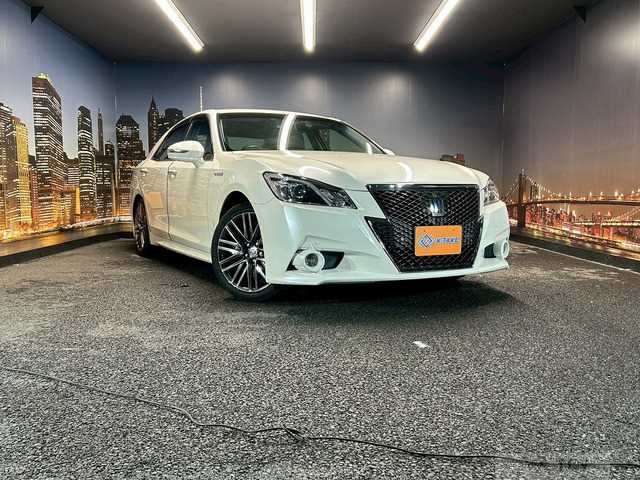 2013 Toyota Crown Athlete Series