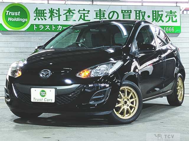 2013 Mazda Demio