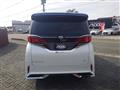 2023 Toyota Alphard Hybrid