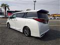 2023 Toyota Alphard Hybrid