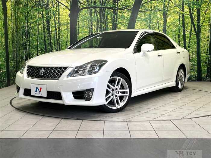 2012 Toyota Crown