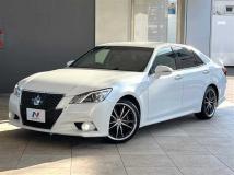 2014 Toyota Crown