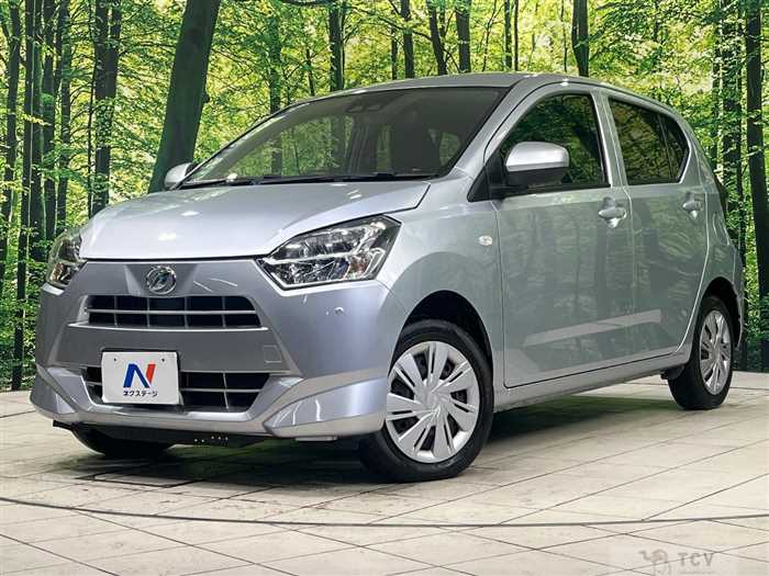 2022 Daihatsu Mira Es