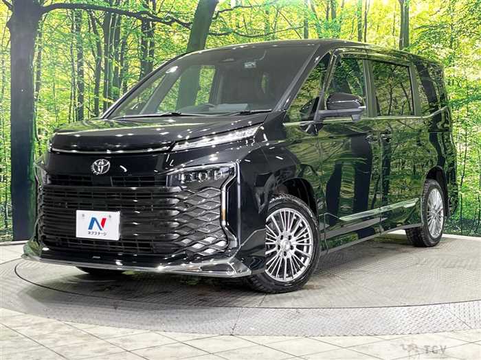 2024 Toyota Voxy