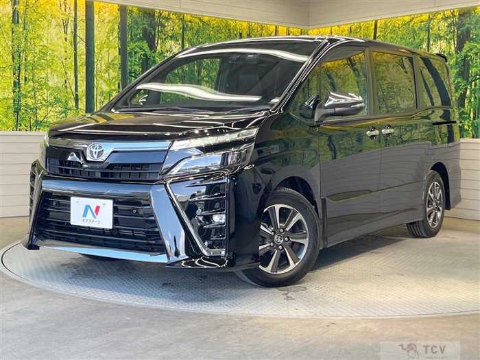 2021 Toyota Voxy