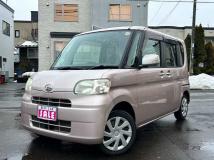2011 Daihatsu Tanto