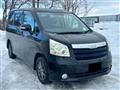 2009 Toyota Noah