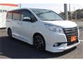 2015 Toyota Noah