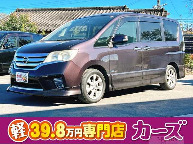 2013 Nissan Serena